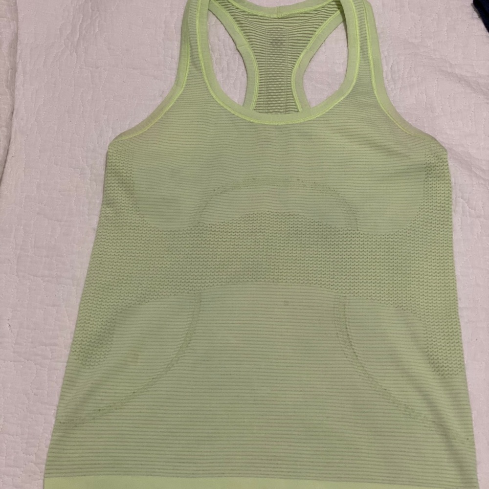 Lululemon Lime Green Top Size 4
